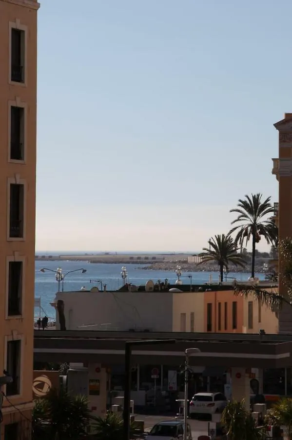 Stylish 2 Room Flat 60 Meters To The Beach Nice